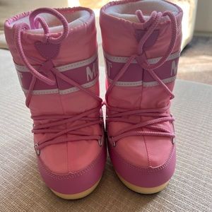 Baby/Toddler Moon Boots Sz 7-9.5, 23-26